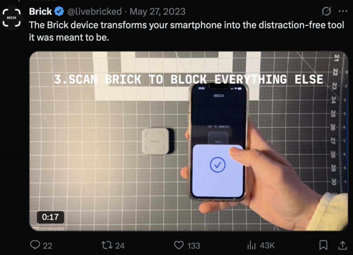 Tweet media